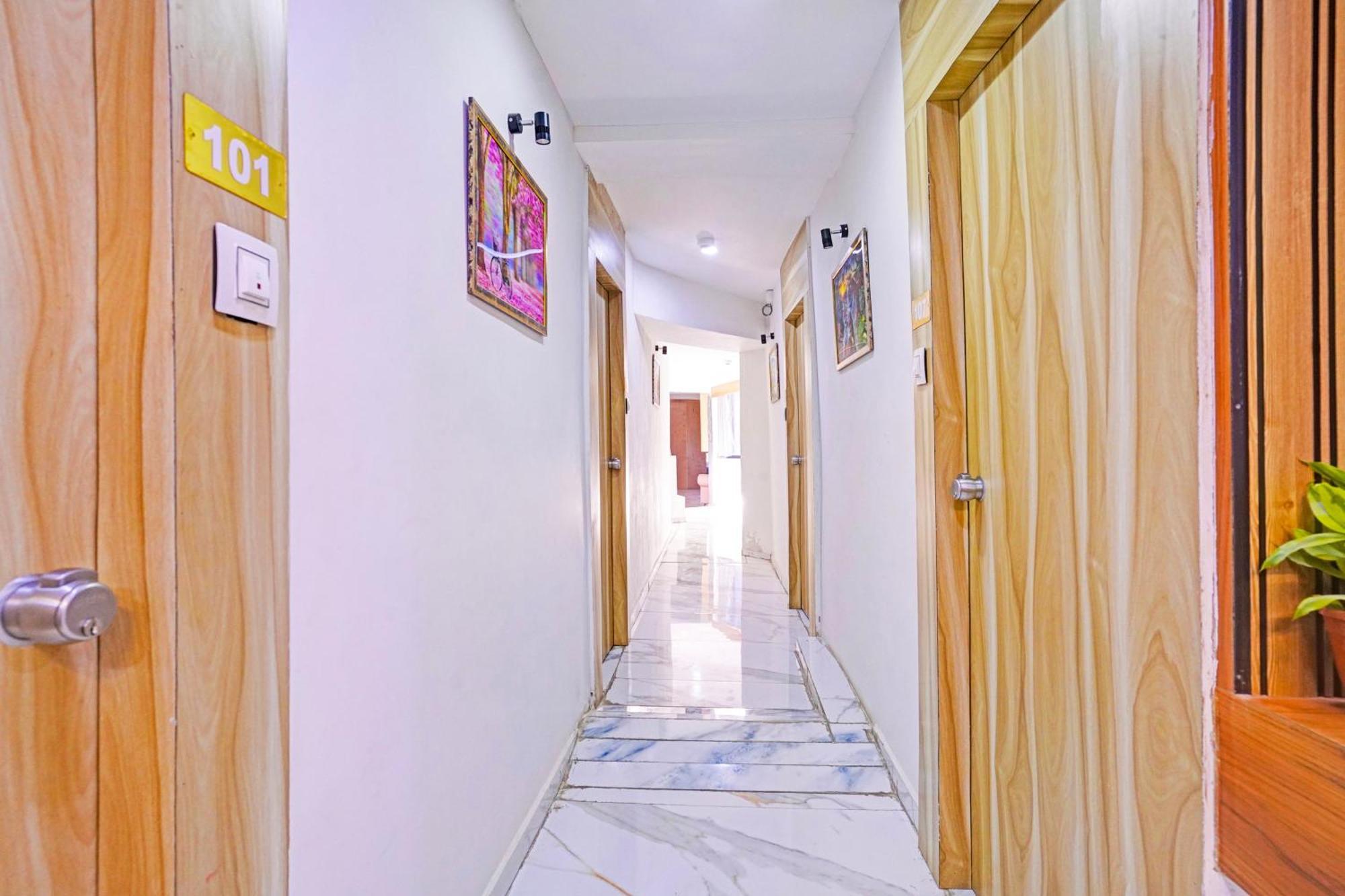 Hotel O Patang 24 Ахмедабад Екстер'єр фото